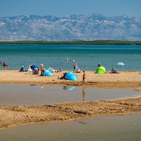 With A Parking Space Nin, Zadar - 14733 宁
