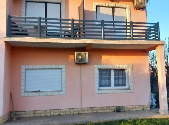 With Parking Space Nin, Zadar - 14733 Апартаменты